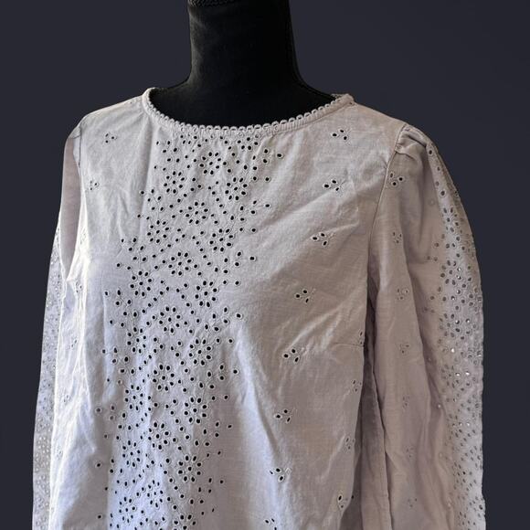 GAP Tops - gap Gray embroidered eyelet blouse sz m scalloped shift cottage prairie romantic